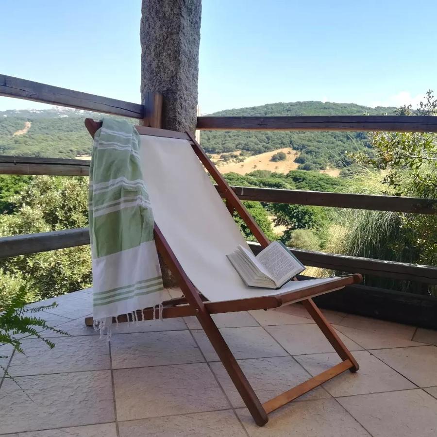La Puntaccina Βίλα Aglientu Εξωτερικό φωτογραφία